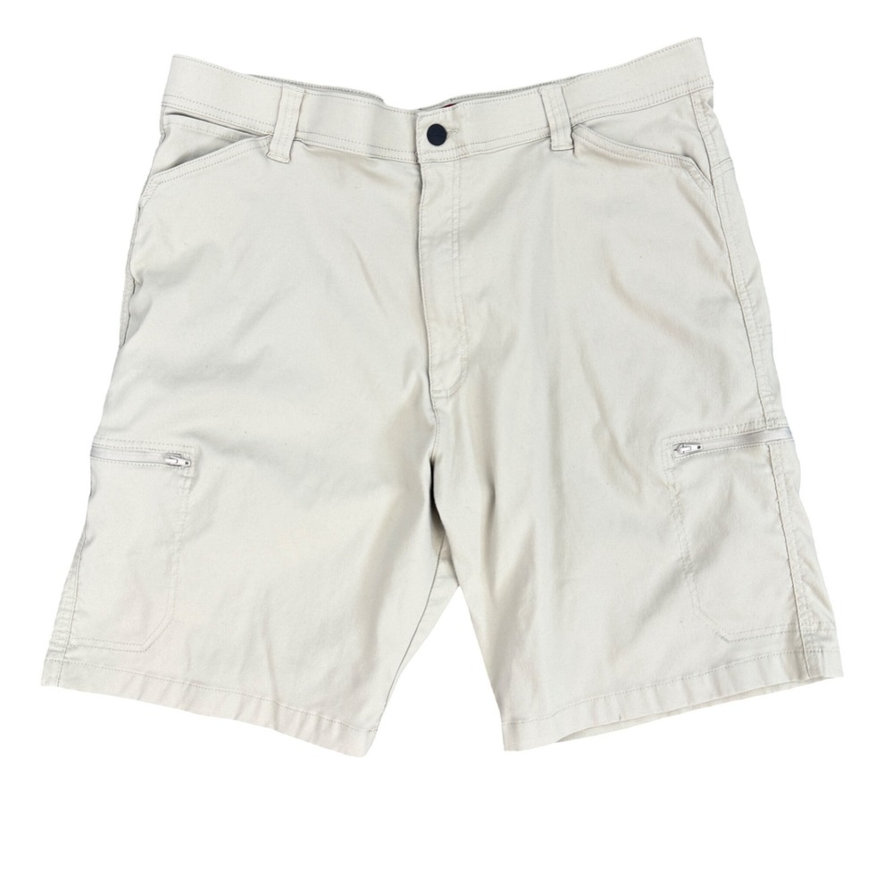 Wrangler ATG All Terrain Gear Mens Tan Cargo Shorts Size 40 Stretch‎ Outdoor